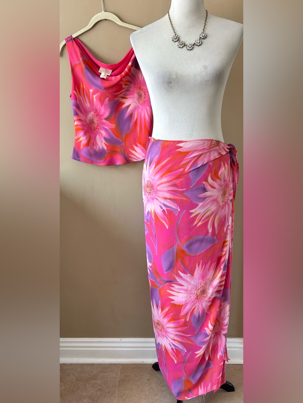 Vintage 90s Cache Cowl Neck Skirt Set Size 8 Pink Floral Sleeveless Maxi Bias